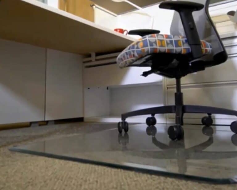 5 Best Glass Floor Mats For Office Chair Floor Critics 2024 Buying Guide