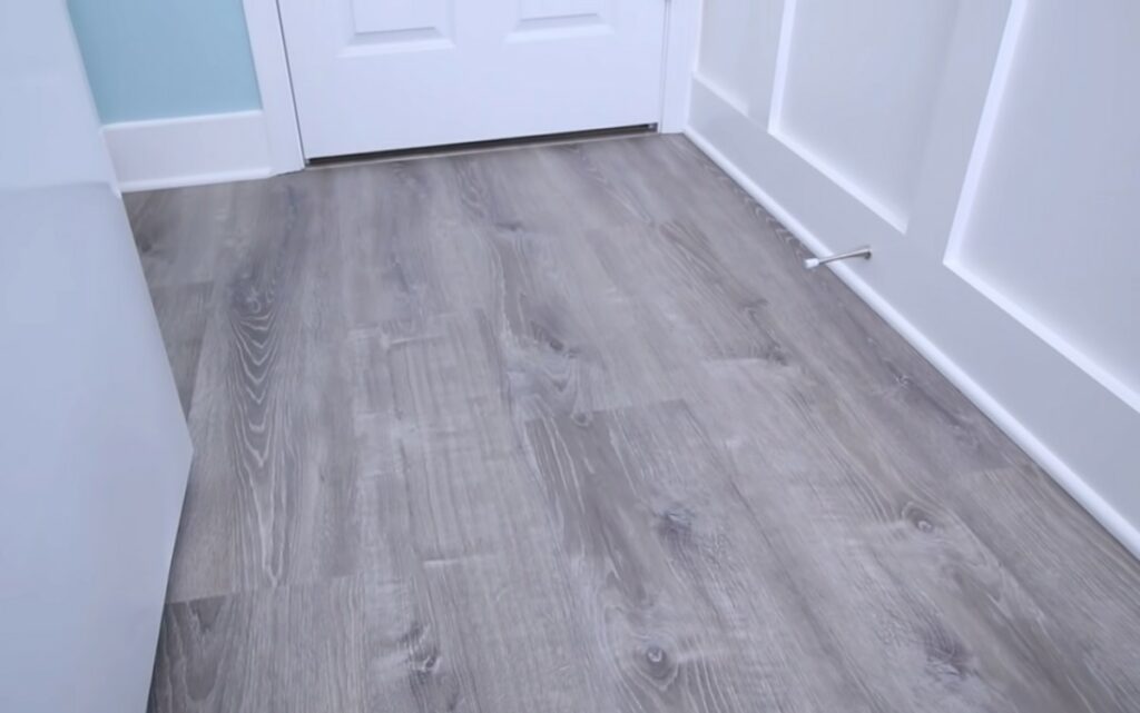 Scratch-Resistant Luxury Vinyl Flooring For Pets