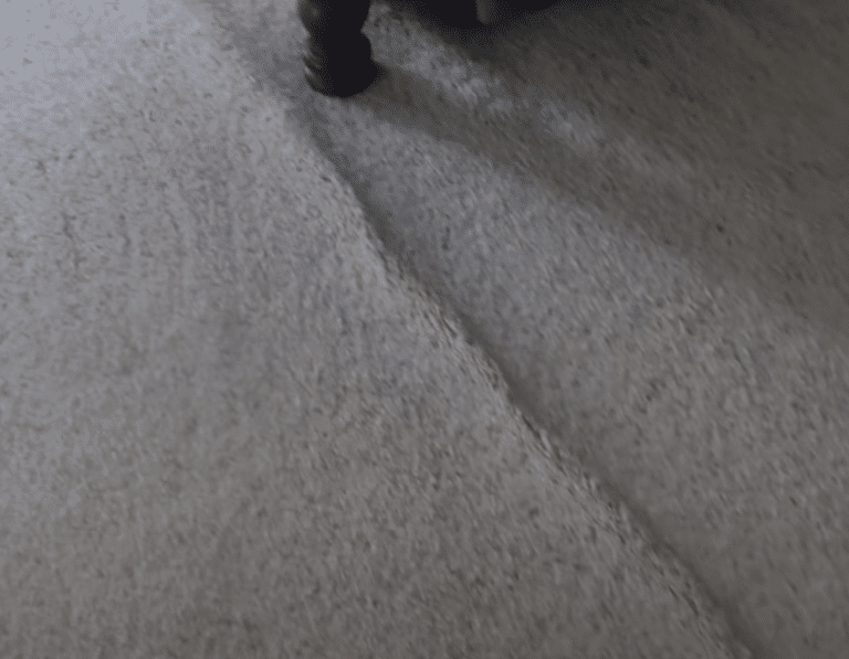 How To Get Wrinkles Out Of Carpet Without a Stretcher Floor Critics