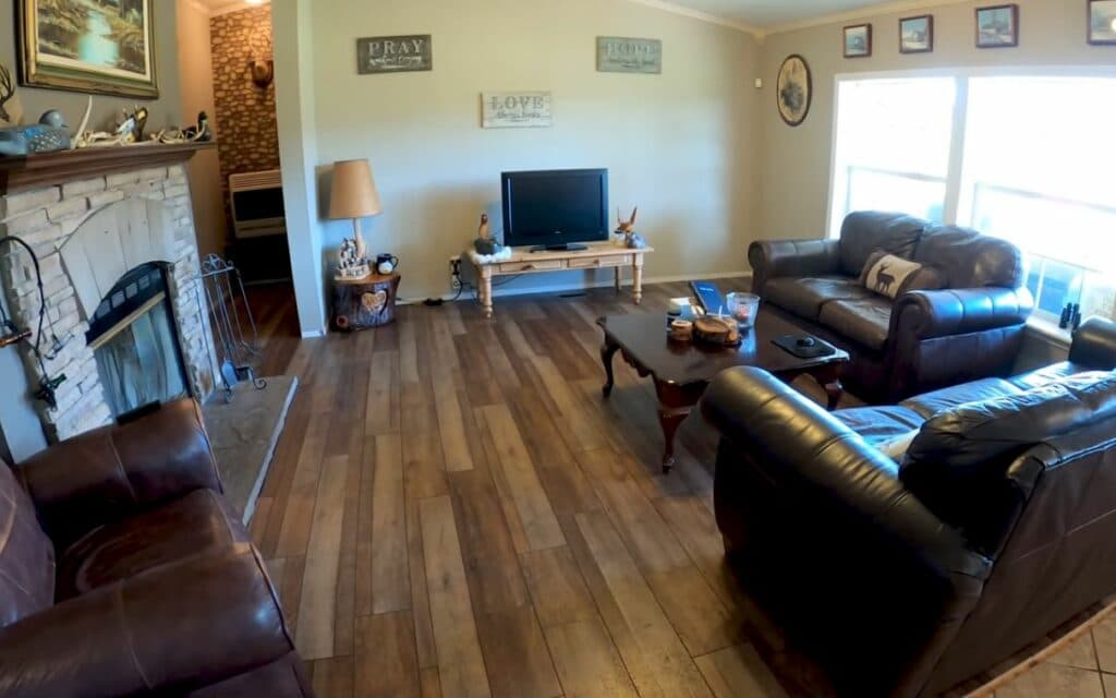 Farmhouse Vinyl Flooring